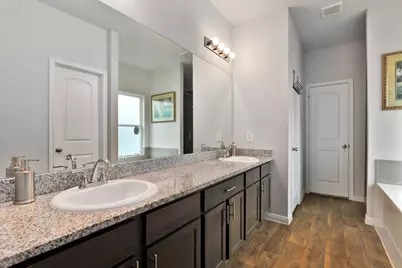 206 Iris, Livingston, TX 77351 - Photo 23