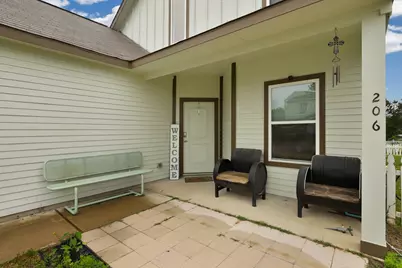 206 Iris, Livingston, TX 77351 - Photo 3