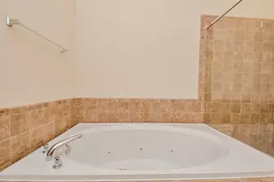 11315 S Main St, Houston, TX 77025 - Photo 25