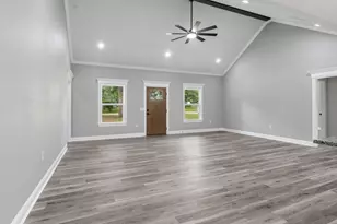 910 Dogwood Rdg Dr, Diboll, TX 75941 - Photo 17