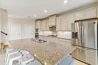 308 Bentside Place, Clute, TX 77531 - Photo 5