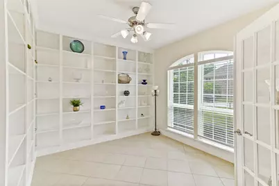 308 Bentside Place, Clute, TX 77531 - Photo 11
