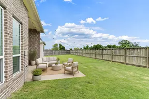 308 Bentside Pl, Clute, TX 77531 - Photo 39
