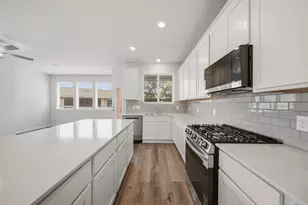 2975 Pk Hl Ln, Stafford, TX 77477 - Photo 5