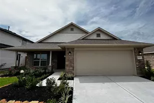 13910 Seneca Lk Dr, Texas City, TX 77568 - Photo 1