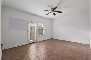 6118 Tyne St, Houston, TX 77007 - Photo 23