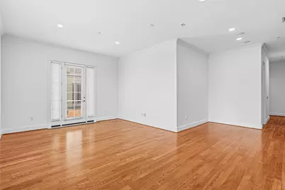 7134 S Mapleridge Street S #2E, Houston, TX 77081 - Photo 19