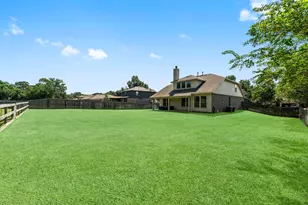 13276 Hidden Trail Ct, Willis, TX 77318 - Photo 23