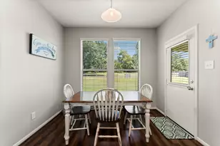 13276 Hidden Trail Ct, Willis, TX 77318 - Photo 11