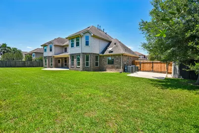 2306 Lakeway Drive, Friendswood, TX 77546 - Photo 39