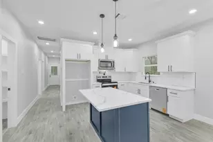 15117 Austin, Willis, TX 77378 - Photo 9