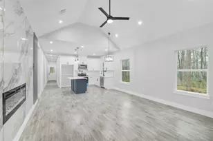 15117 Austin, Willis, TX 77378 - Photo 5