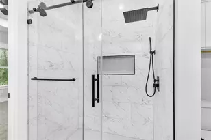 15117 Austin, Willis, TX 77378 - Photo 21