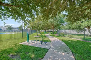 8418 Woodland Knoll Ln, Cypress, TX 77433 - Photo 41