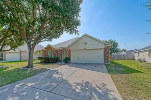 8418 Woodland Knoll Ln, Cypress, TX 77433 - Photo 3