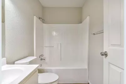 704 Grafton Street, La Marque, TX 77568 - Photo 5