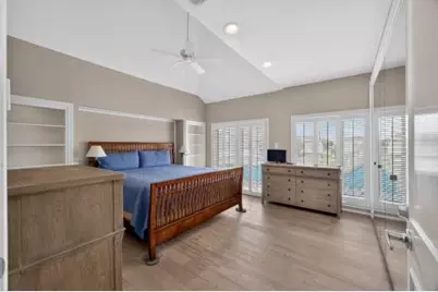 13649 Pirates Beach Boulevard, Galveston, TX 77554 - Photo 21