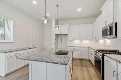 912B W 21st Street, Houston, TX 77008 - Photo 11