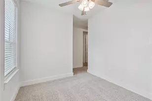 912B W 21st St, Houston, TX 77008 - Photo 29