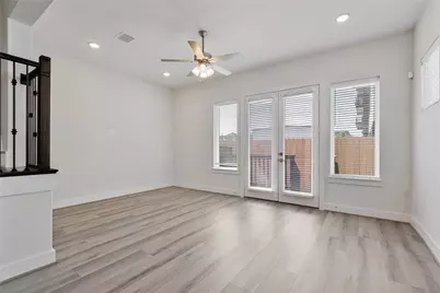 912B W 21st Street, Houston, TX 77008 - Photo 7