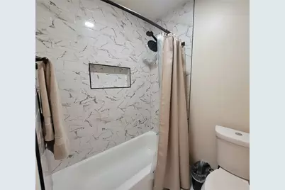 39 Whistlers Walk Place, The Woodlands, TX 77381 - Photo 11