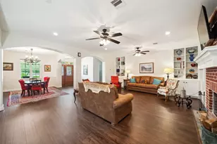 32027 Meadow View Ln, Waller, TX 77484 - Photo 17