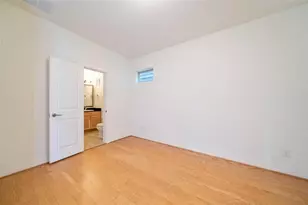 194 Harvard St, Houston, TX 77007 - Photo 5