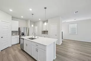 704 Sand Dollar Dr, Kemah, TX 77565 - Photo 23