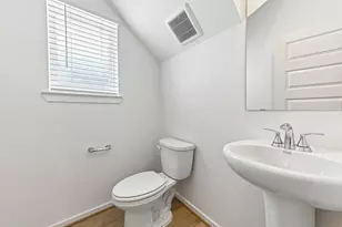 704 Sand Dollar Dr, Kemah, TX 77565 - Photo 13
