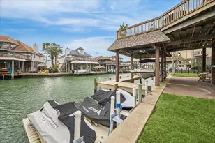 115 Bamaku Bend, Galveston, TX 77554 - Photo 7