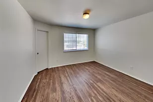 9514 Chapelstone Ct, Houston, TX 77044 - Photo 13