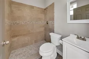 12710 Durham Creek Ln, Tomball, TX 77375 - Photo 9