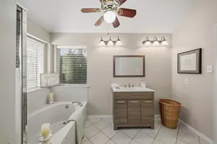 223 W New Meadows Dr, Sugar Land, TX 77479 - Photo 21