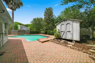 223 W New Meadows Drive, Sugar Land, TX 77479 - Photo 31