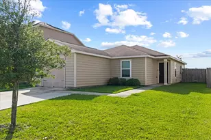 5727 Treasure Cove Rd, Cove, TX 77523 - Photo 1