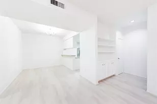 11711 Memorial Dr, Houston, TX 77024 - Photo 3