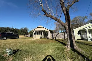 510 Hicks St, Tomball, TX 77375 - Photo 11