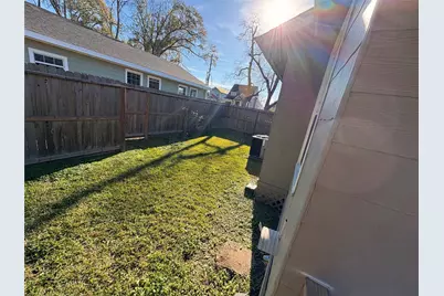 510 Hicks Street, Tomball, TX 77375 - Photo 13