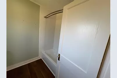 510 Hicks Street, Tomball, TX 77375 - Photo 9