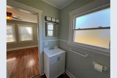 510 Hicks Street, Tomball, TX 77375 - Photo 23