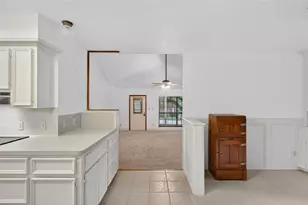 107 Greenbriar Dr, Conroe, TX 77356 - Photo 21
