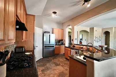 8163 Dune Brook Drive, Houston, TX 77089 - Photo 17