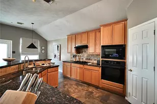 8163 Dune Brook Dr, Houston, TX 77089 - Photo 21
