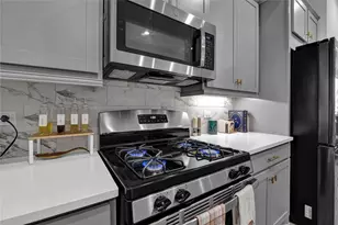 719 Lacebark Elm Trl, Conroe, TX 77318 - Photo 11