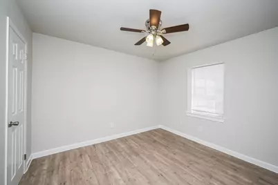 1518 East Avenue #104, Katy, TX 77493 - Photo 17