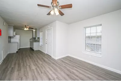 1518 East Avenue #104, Katy, TX 77493 - Photo 1