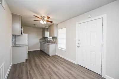 1518 East Avenue #104, Katy, TX 77493 - Photo 19