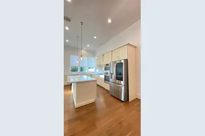 2230 Lou Ellen Lane #D, Houston, TX 77018 - Photo 13