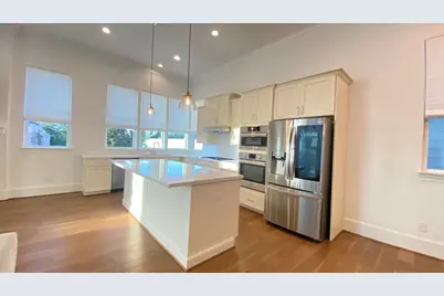 2230 Lou Ellen Lane #D, Houston, TX 77018 - Photo 9
