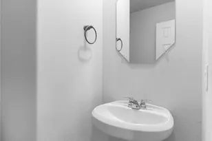 306 N Orange, Sweeny, TX 77480 - Photo 11